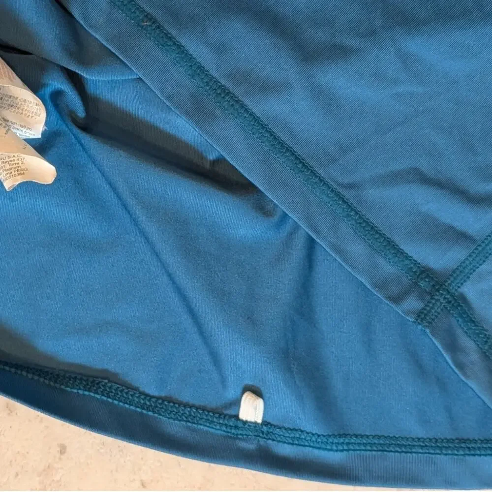 Rip Curl Boy's Shockwaves Blue Long Sleeve UV Rashguard Size 10